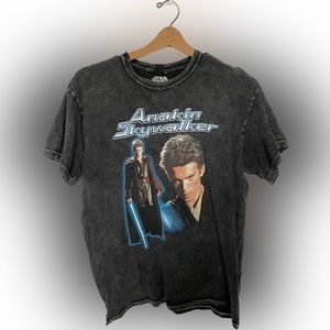 Men’s Large Anakin Skywalker T-Shirt